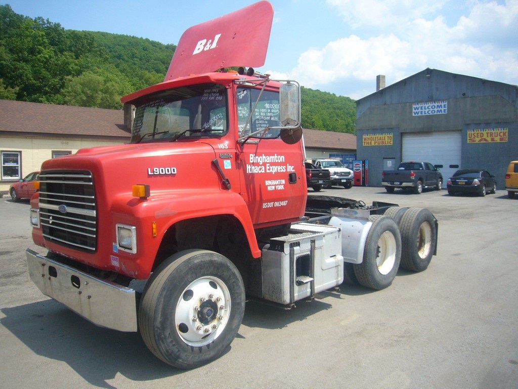 Ford l9000 cab for sale #5